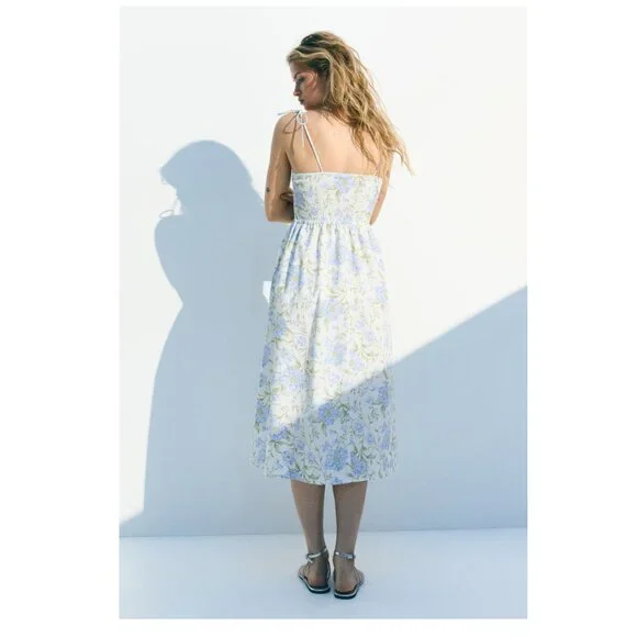 H&M Tie-Shoulder-Strap Blue Floral Smocked Cotton Midi Dress NWT - Picture 5 of 7